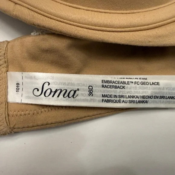 Soma Embraceable Front Close Geo Lace Racerback 36D nude - Picture 2 of 3